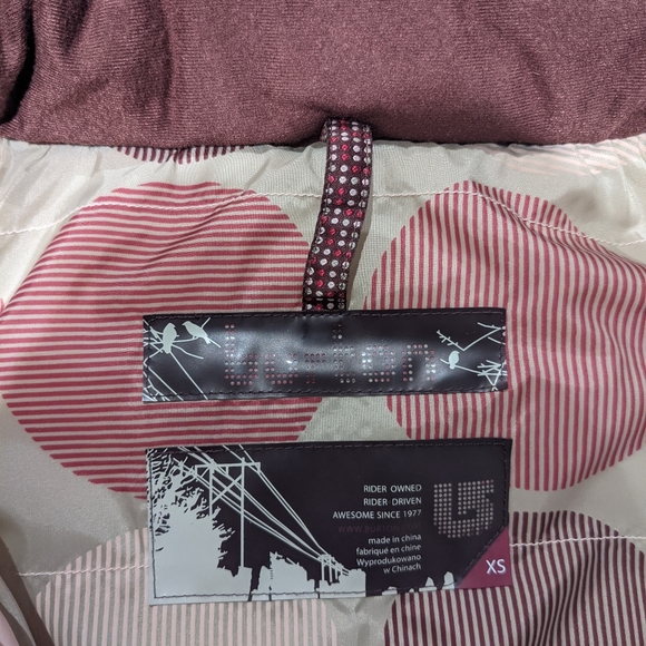 burton rancher puffy vest - Picture 3 of 8